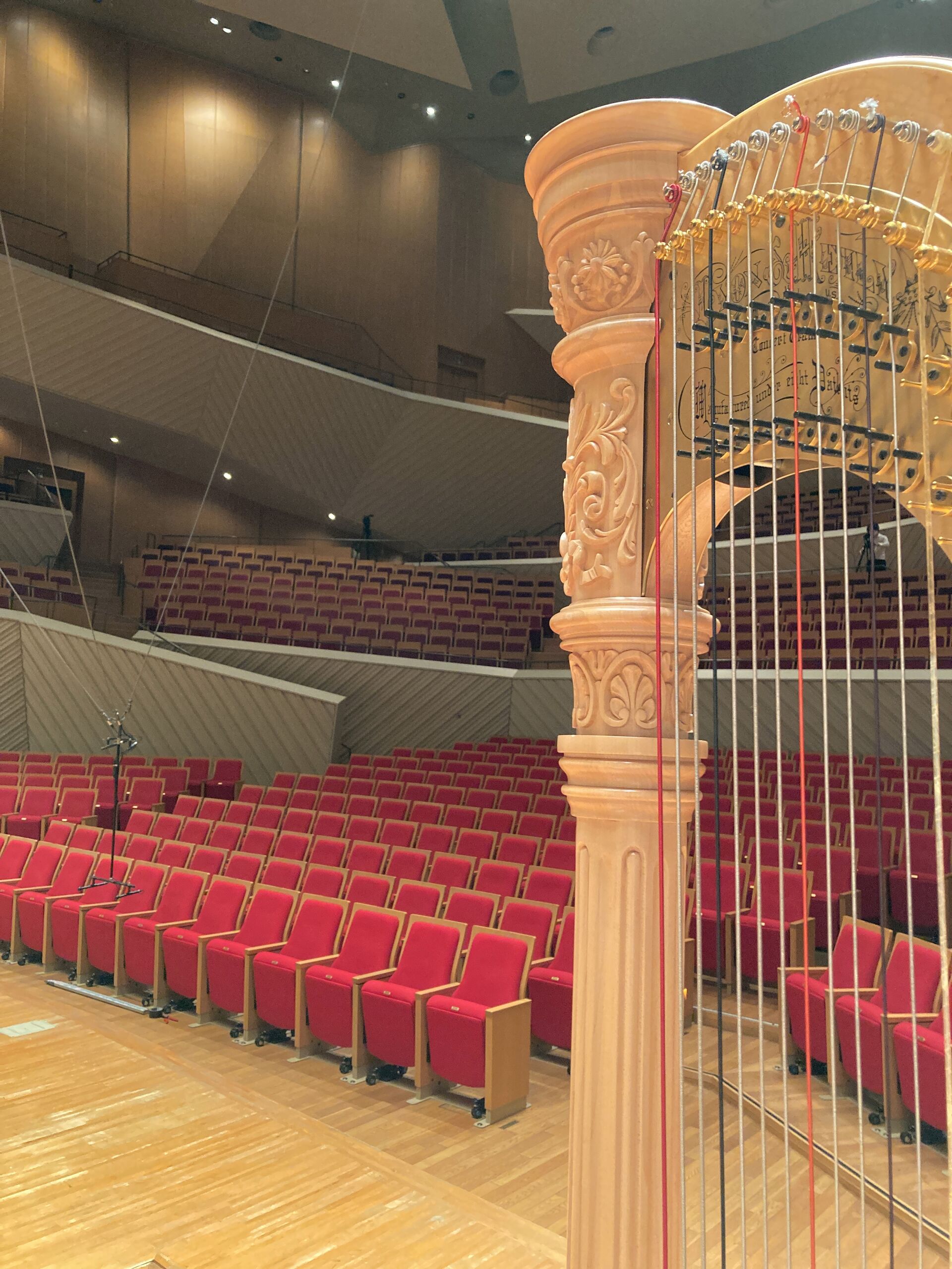 7FC6082C-CC74-43B4-B7F6-285AA42EF50C