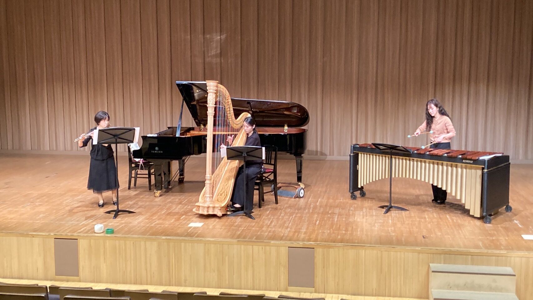 BBFED9F7-418D-4BE0-BB5B-F2465B068CF2