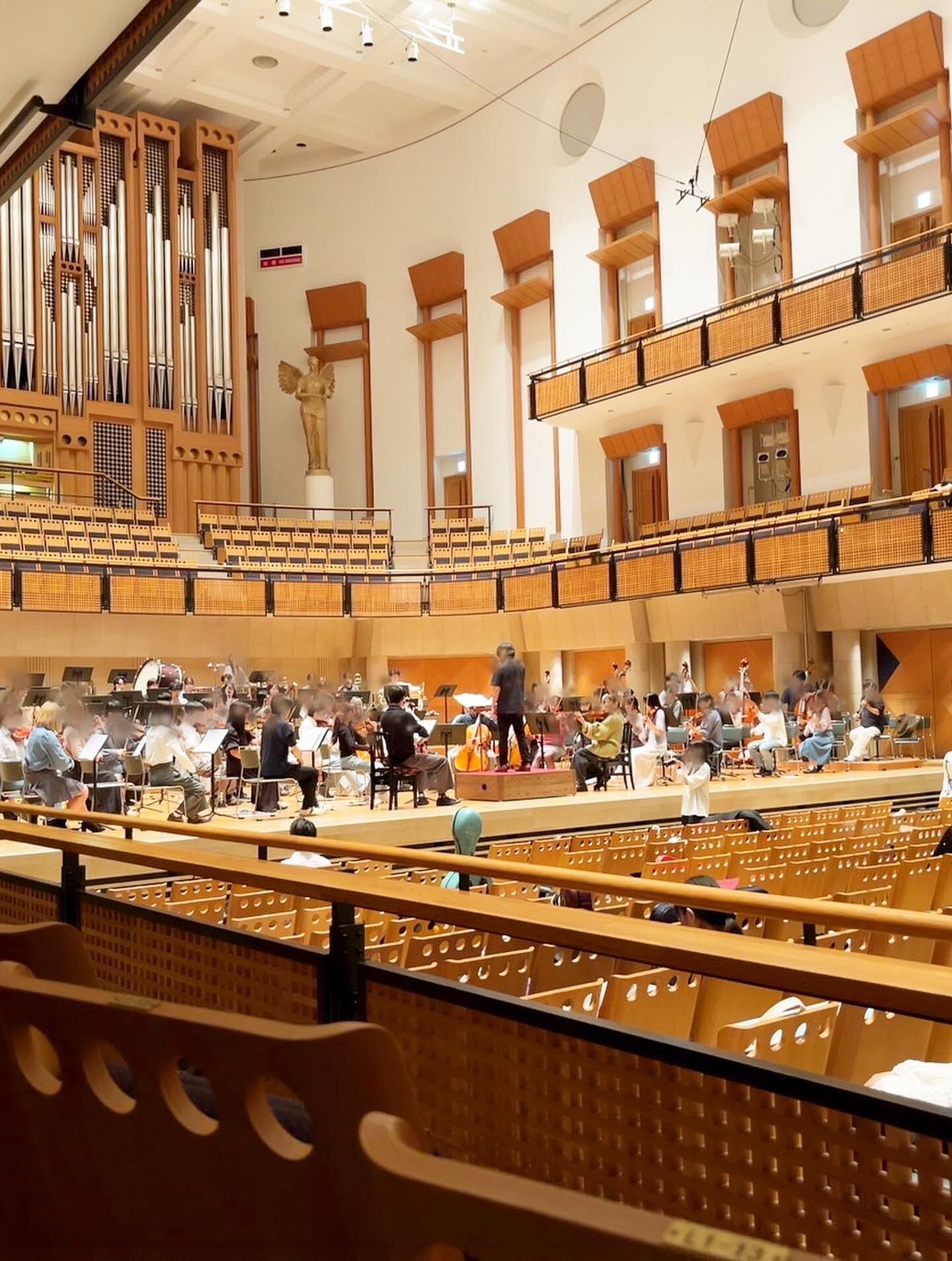 27EE8D76-E910-4DE9-9C6B-744C9F11FB57